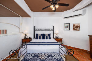 20251004175533270729000000 o