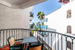 20251004175537431845000000 o