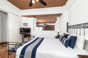 20251004175651254068000000 o