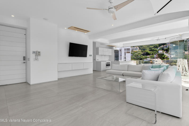 20251027061129161889000000 o