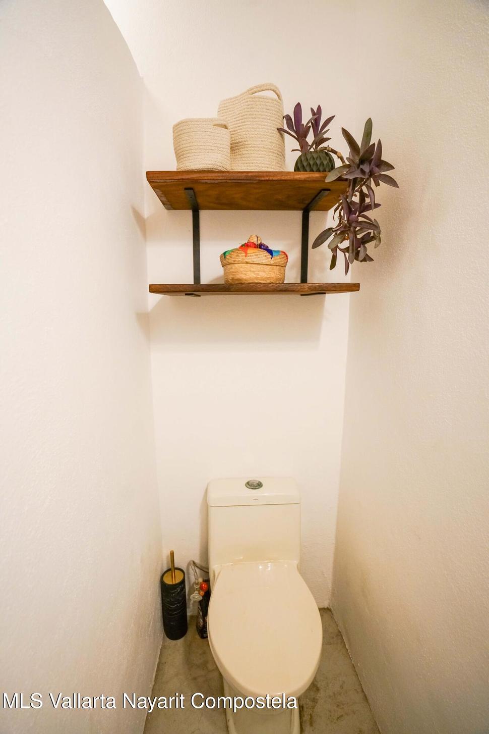 20251121150408151496000000 o