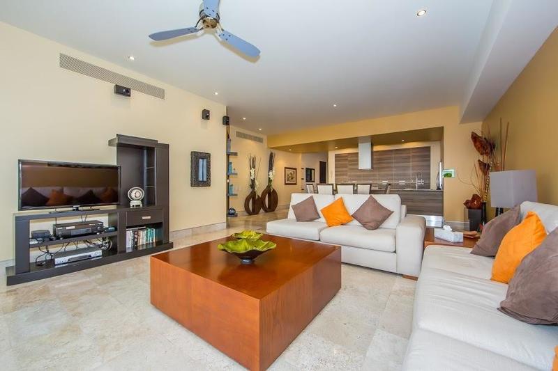 Paramount Bay 408