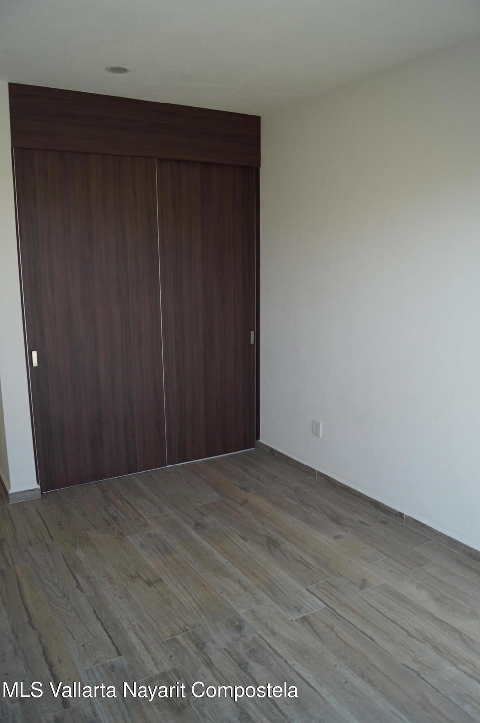 20251217182926449501000000 o