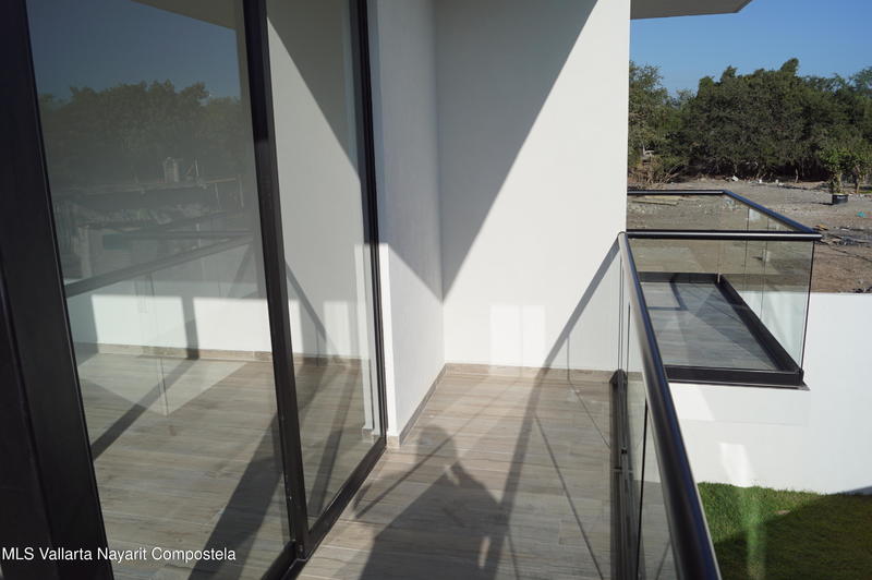 20251217182938240615000000 o