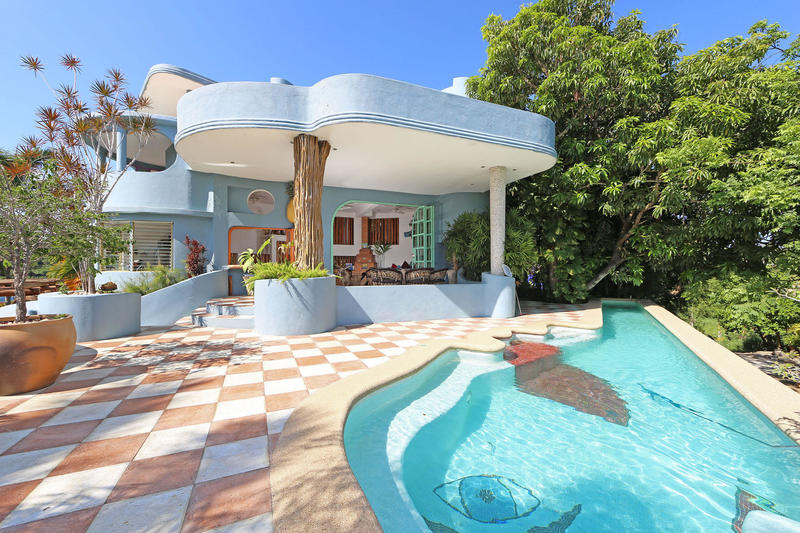 Villa P Caso