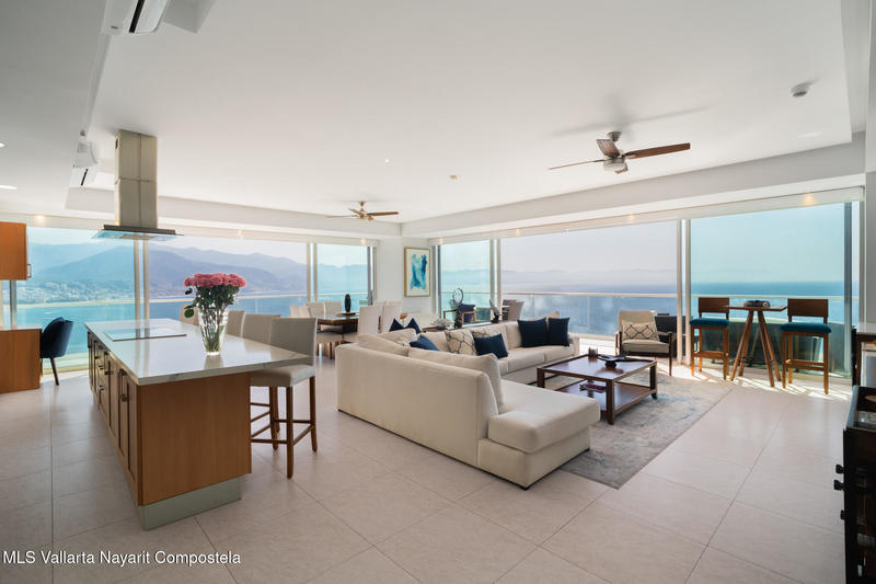 Peninsula Vallarta 3-20A