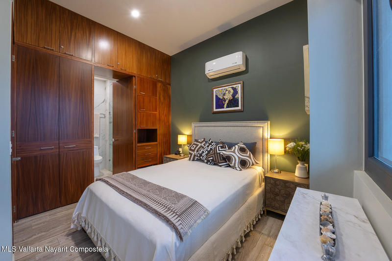 20250927212430811413000000 o