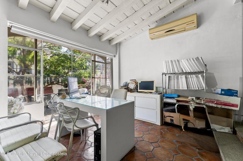 20251030203210092957000000 o