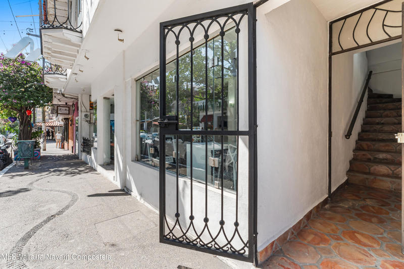 20251030203310444200000000 o