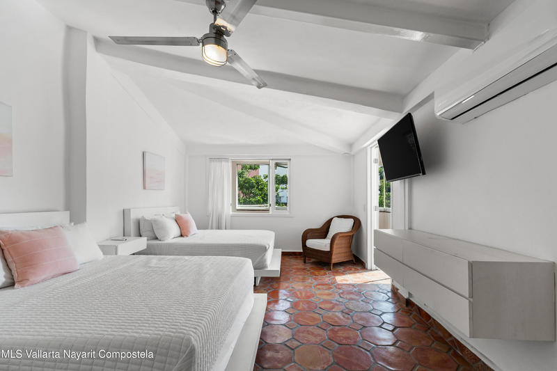 20251030203615199407000000 o