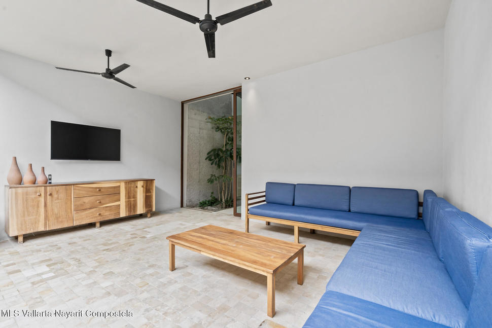 20250708200152853713000000 o