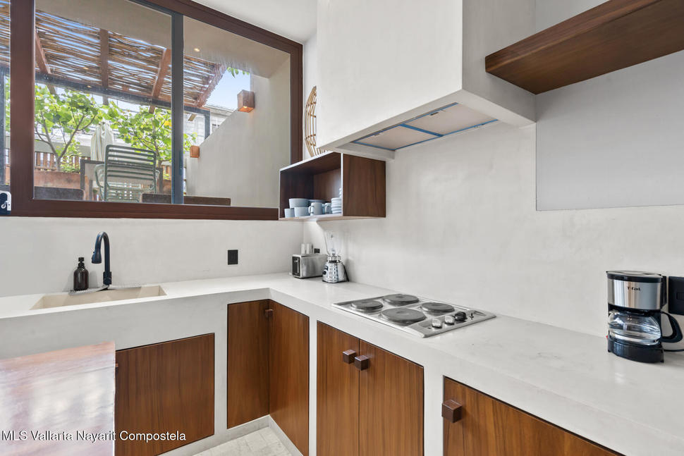 20250708200155734200000000 o