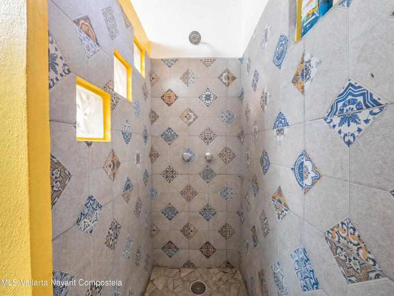 20250926225051882499000000 o