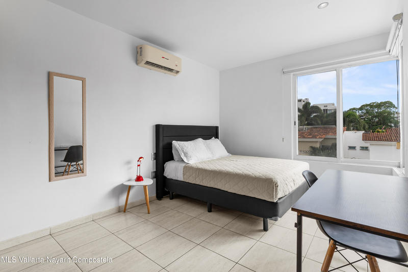 20251001192025091154000000 o