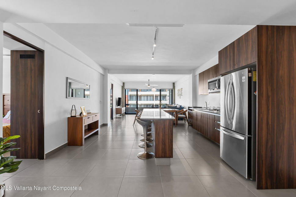 20251118211031255816000000 o