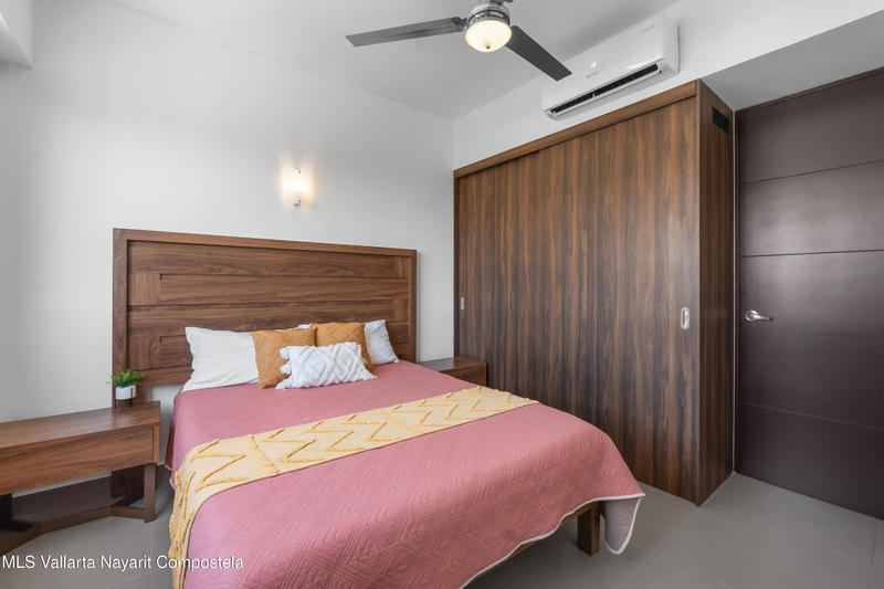 20251118211050439678000000 o