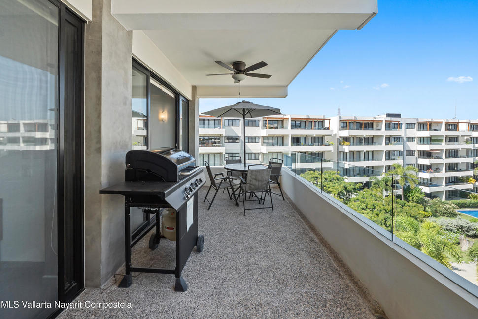 20251118211100446947000000 o