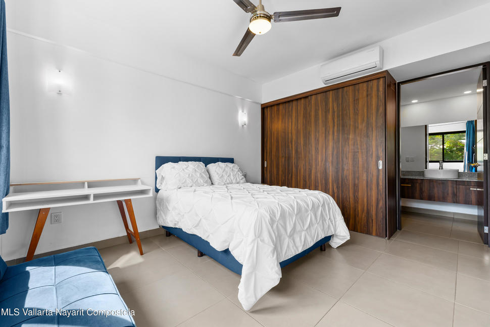 20251007054857346115000000 o