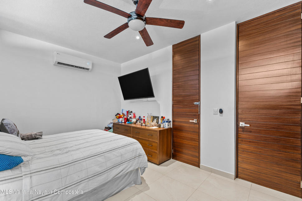 20251016150639406800000000 o