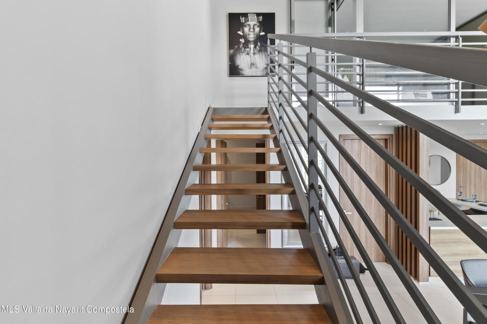 20251105211125133882000000 o