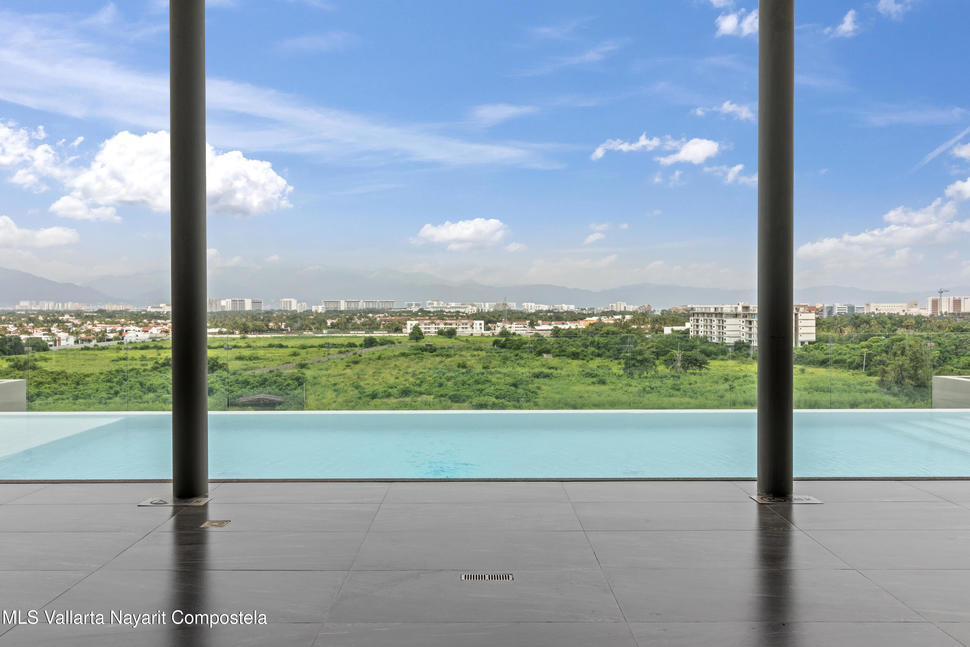 20251105202230032097000000 o