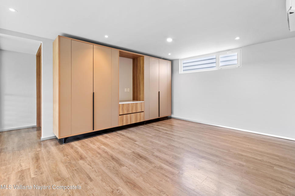 20251105202918848561000000 o