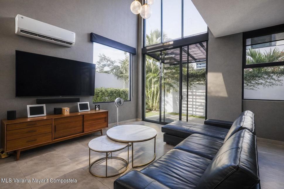 20260206225209114298000000 o