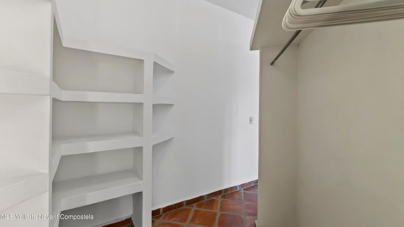 20251229173908452611000000 o