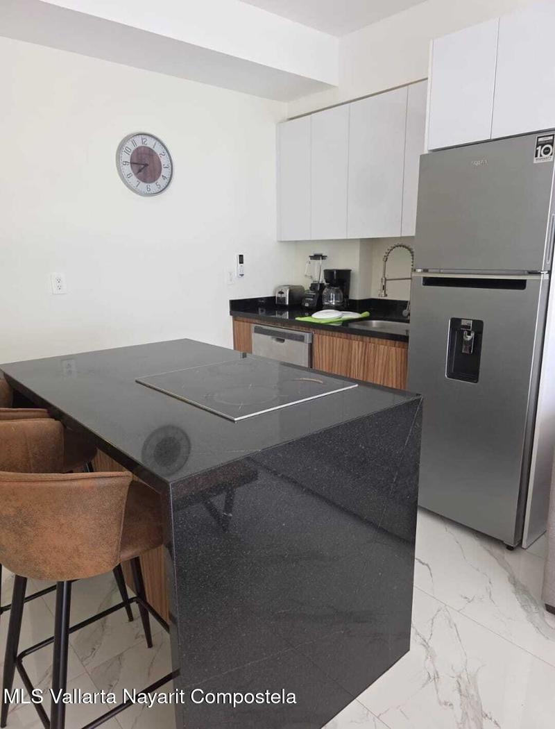 20251215224414306333000000 o