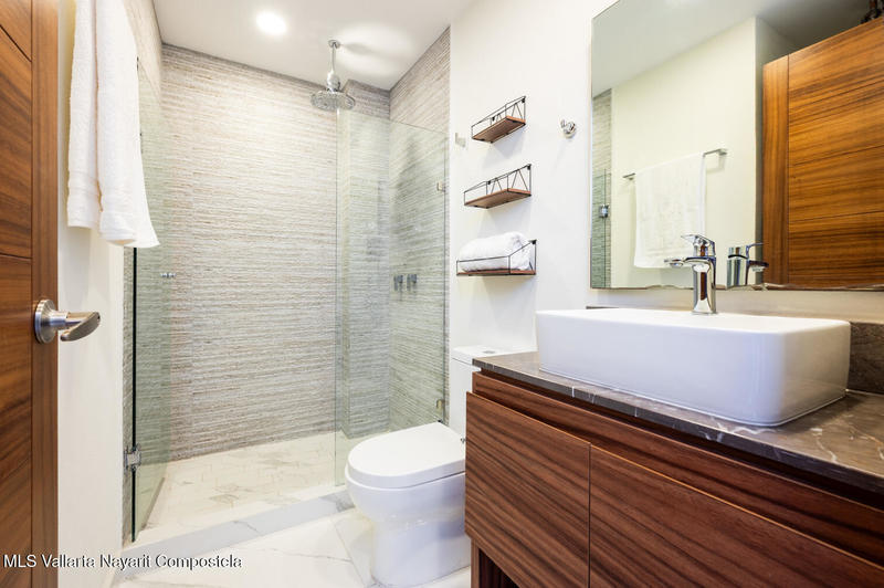 20251129190945355247000000 o