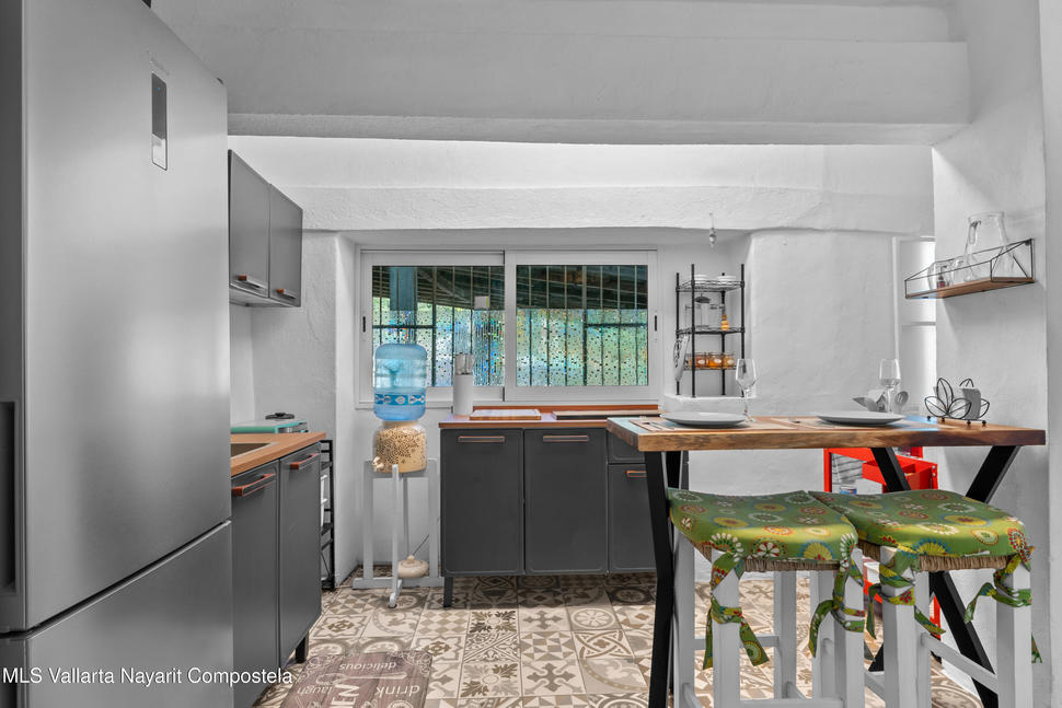 20251222233339572798000000 o