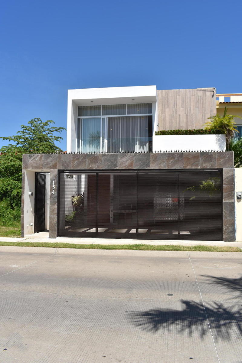Casa Rio Rhin 154