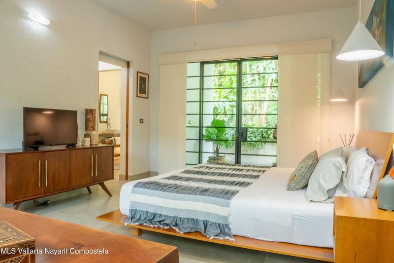 20250728200503114365000000 o