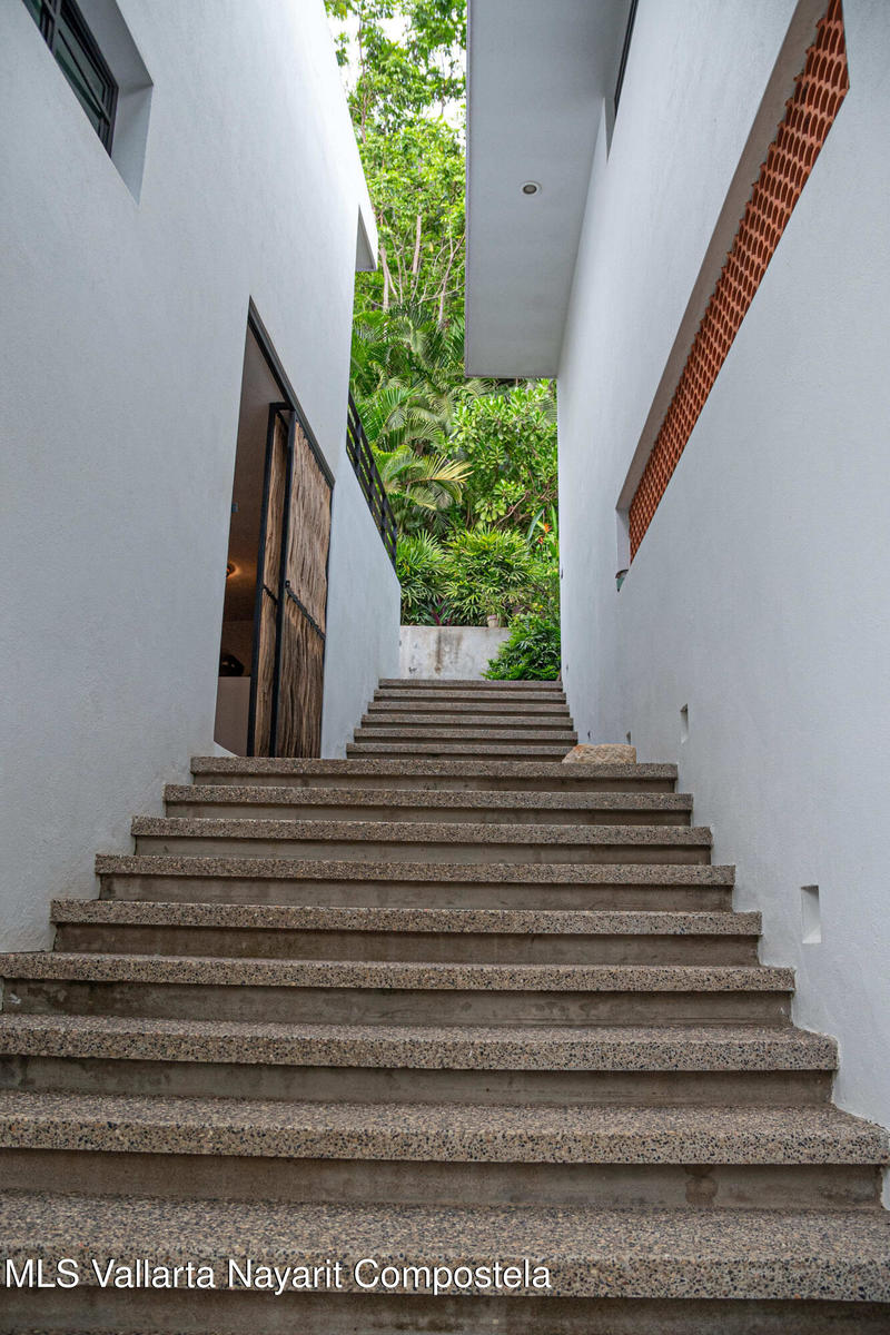 20250728200521233262000000 o