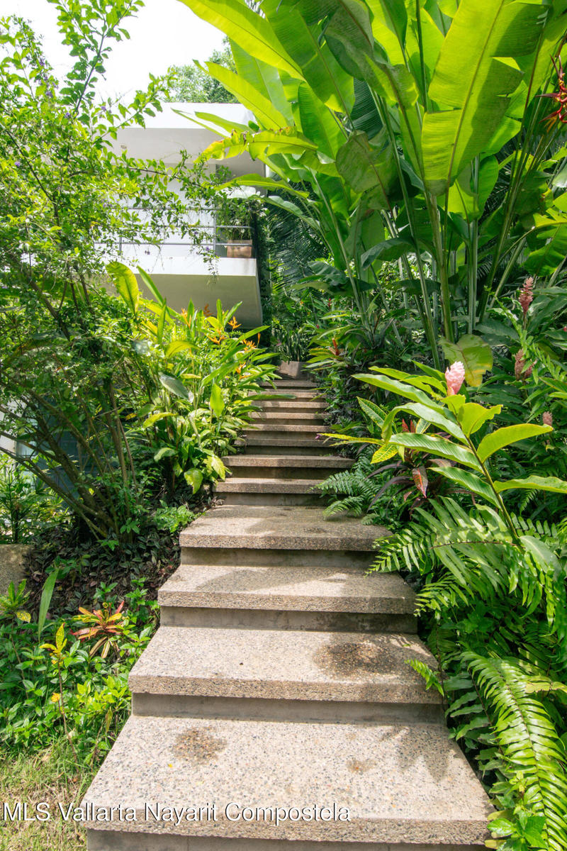 20250728200601342097000000 o