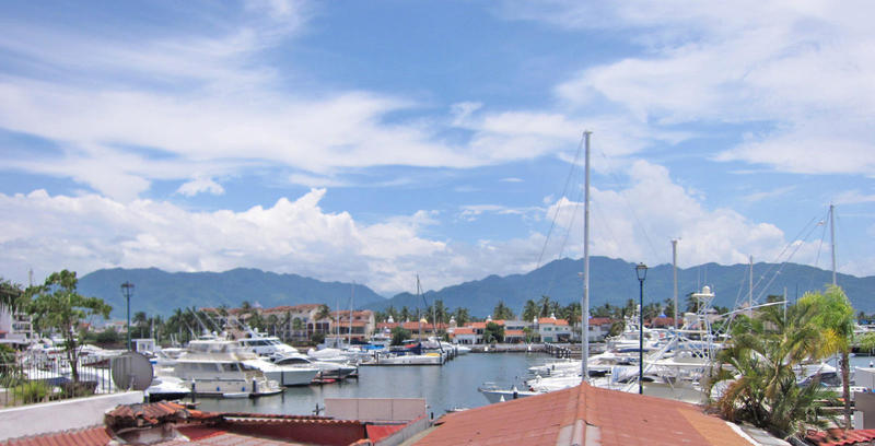 Royal Pacific Yacht Club 1212