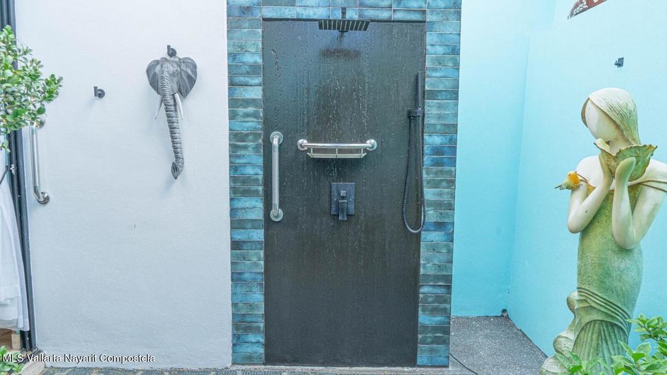 20251127002745050218000000 o