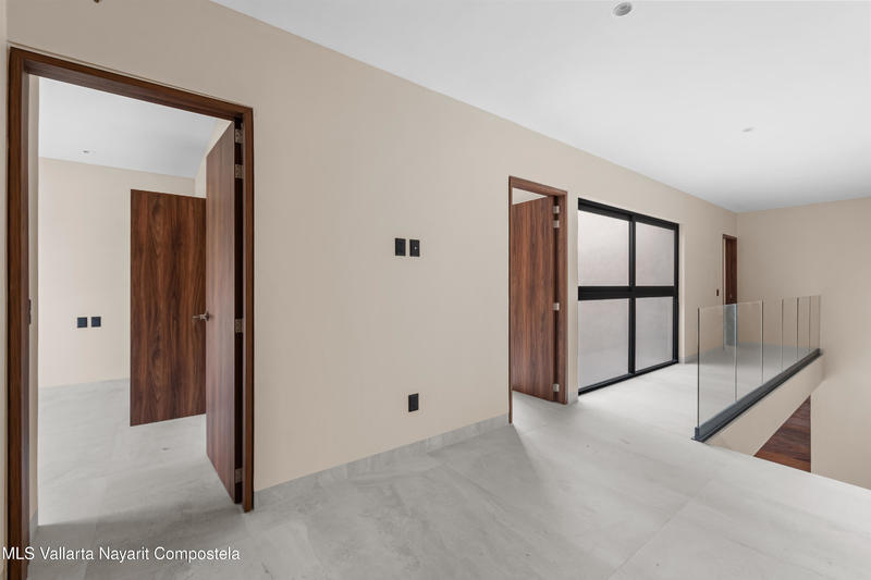 20250918183519896472000000 o