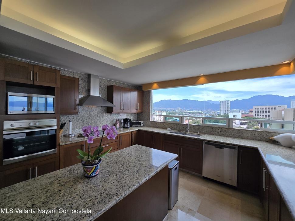 20260129220013038899000000 o