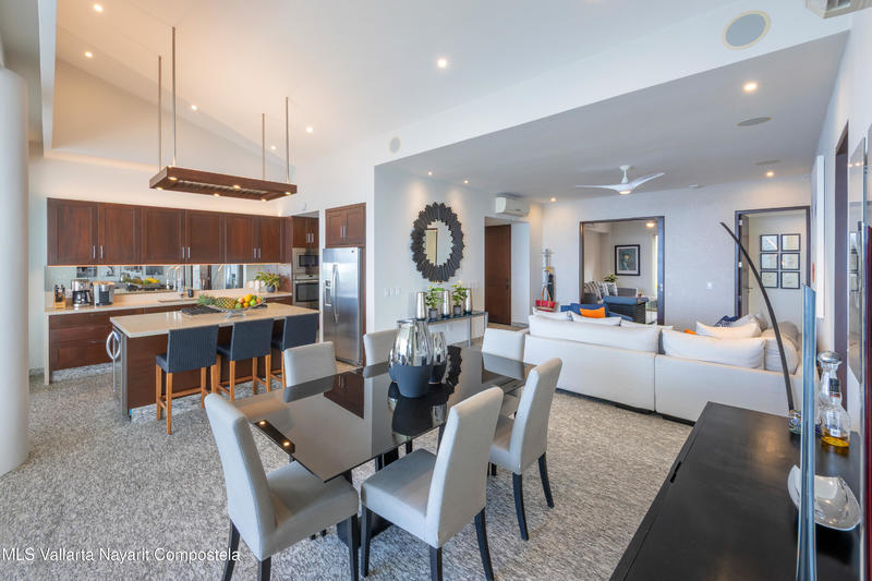 20250611210101443844000000 o