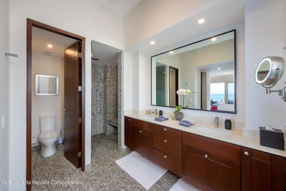 20250611210119132159000000 o