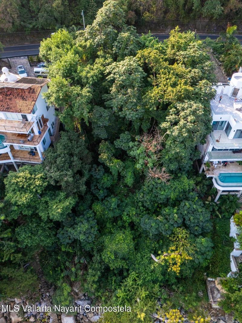 20251220211356846482000000 o