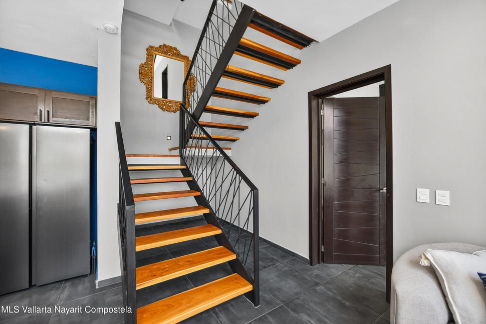 20251219181904561244000000 o