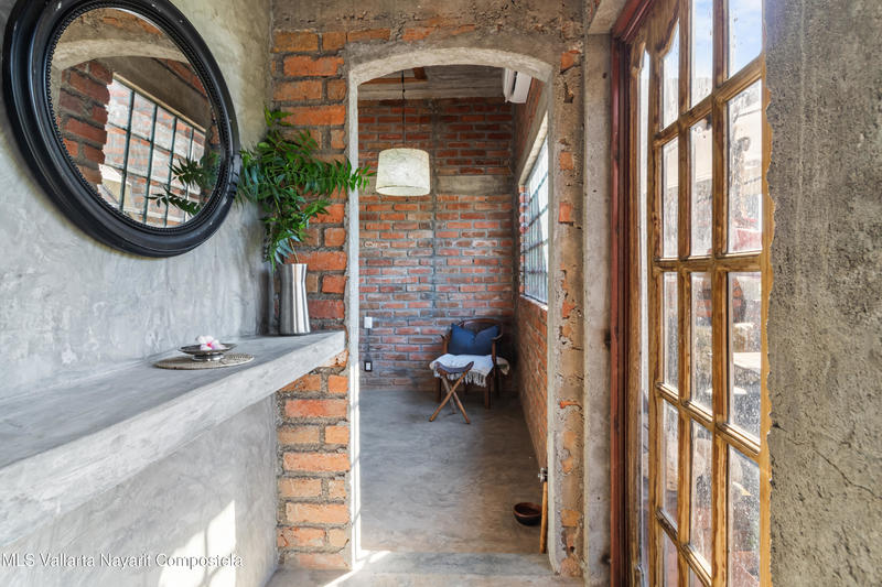 20250922211515301721000000 o