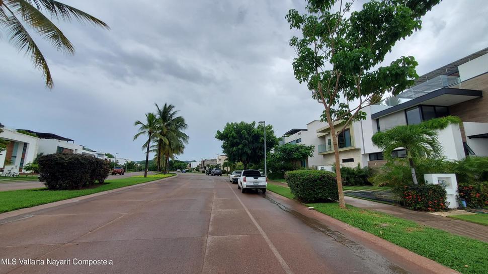 20260121225351310770000000 o