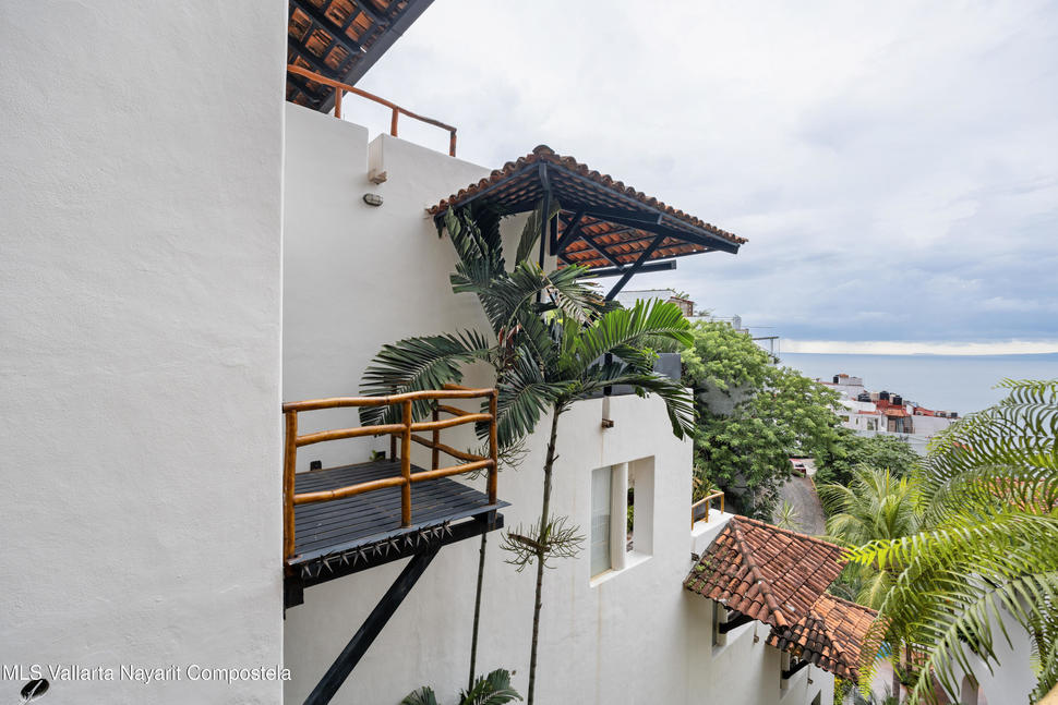 20250922214859049988000000 o