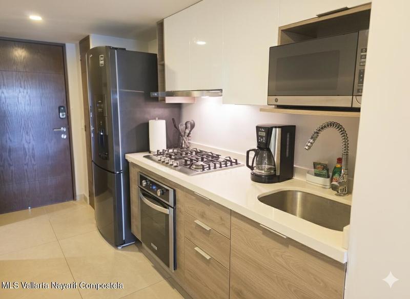 20251002172404240685000000 o