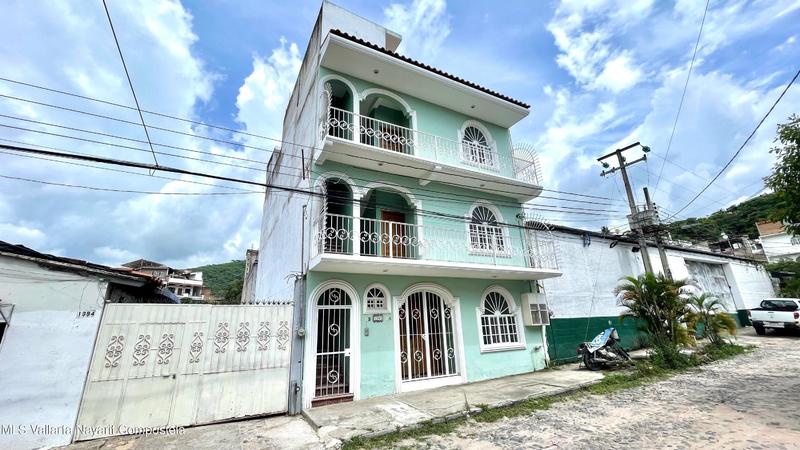 Casa Triplex 5 De Diciembre