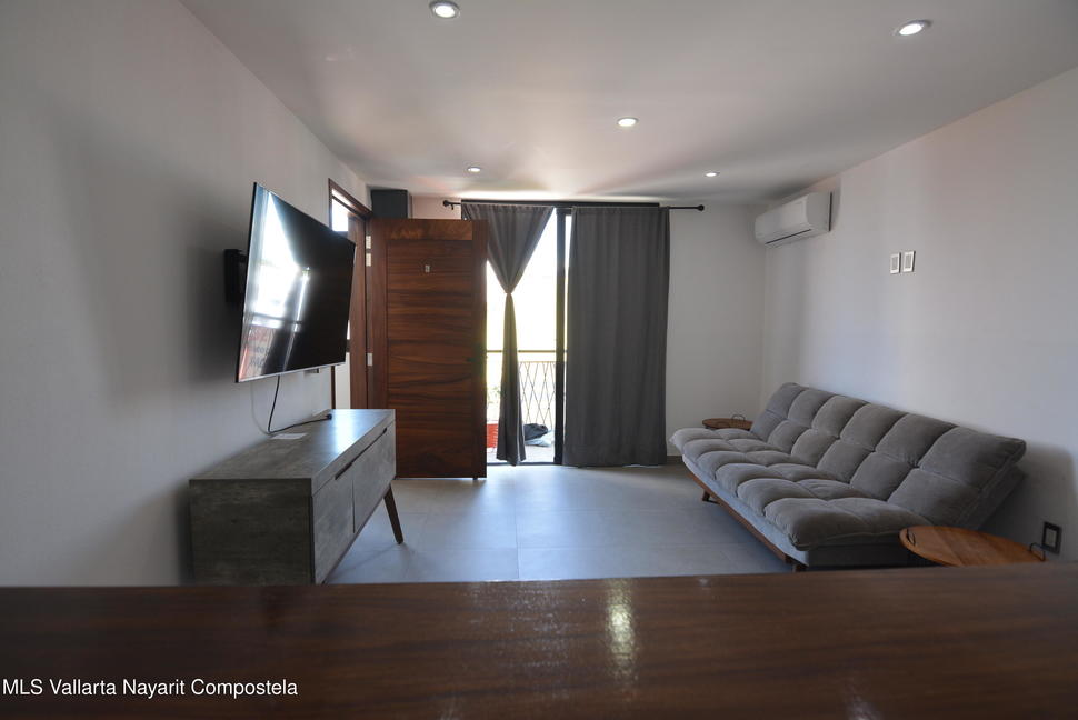 20251119022721813949000000 o