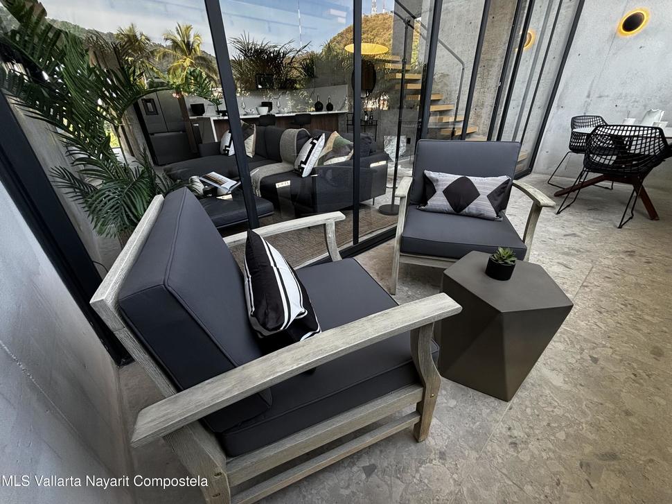 20260127213318434988000000 o